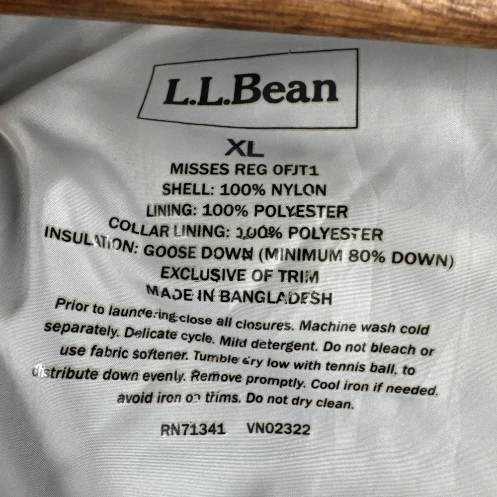 LL Bean Womens Violet Goose Down Puffer Vest Sz XL Full Zip Pockets Outdoor Camp